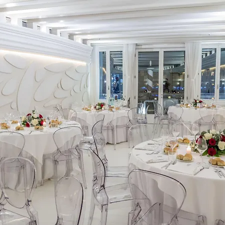 Szálloda Sina Centurion Palace 5*