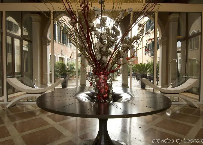 Hotel Sina Centurion Palace