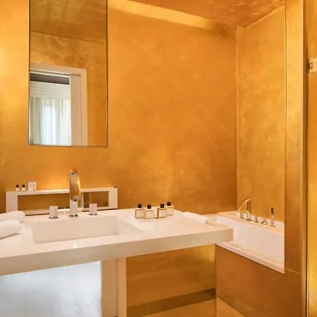 מלון Sina Centurion Palace 5*