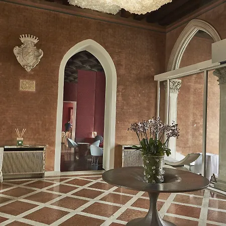 Sina Centurion Palace Benátky