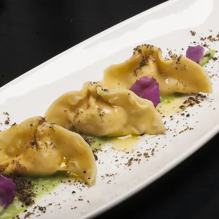 Sina Centurion Palace