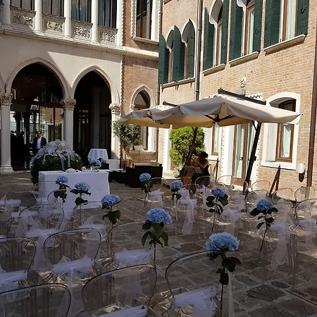 Sina Centurion Palace 5* Benátky