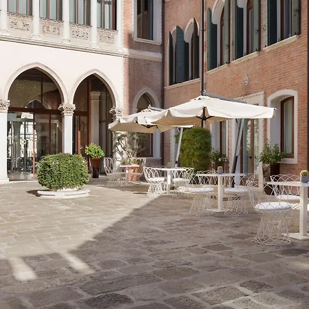 Sina Centurion Palace 5* Benátky