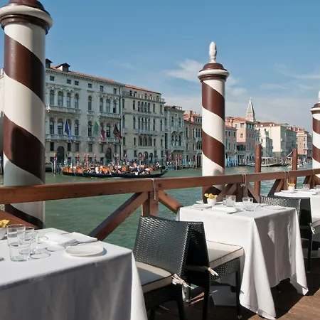 Hotel Sina Centurion Palace 5*