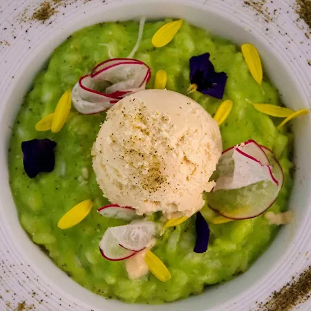 Sina Centurion Palace Hotel