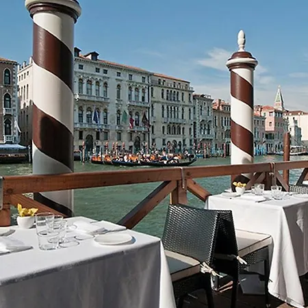 Sina Centurion Palace Отель 5*