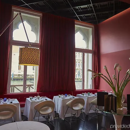 Sina Centurion Palace מלון 5*
