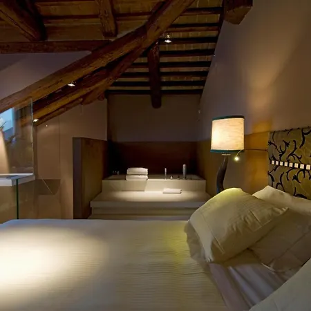מלון Sina Centurion Palace