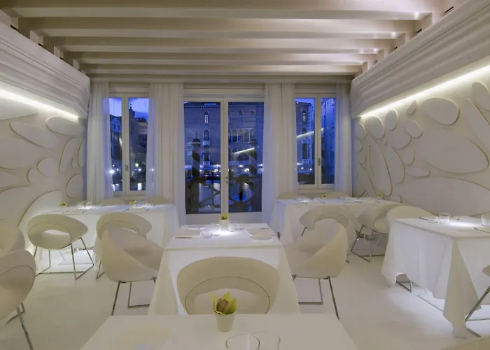 Sina Centurion Palace Ξενοδοχείο 5*