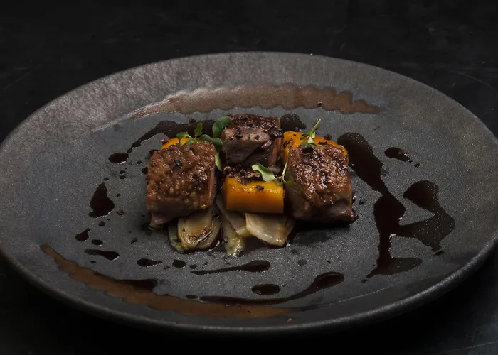 호텔 Sina Centurion Palace 5*