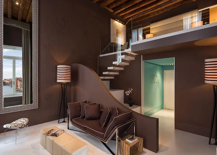 森图伦宫辛那酒店