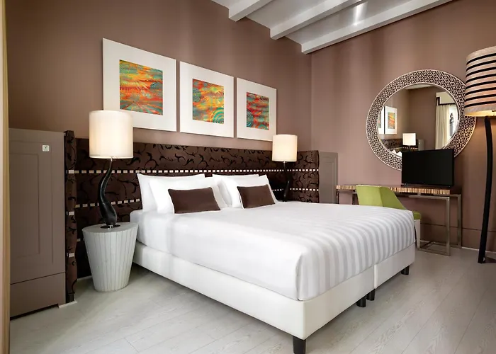 Sina Centurion Palace 호텔