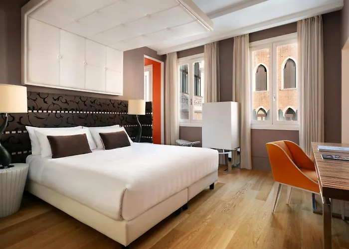 Sina Centurion Palace 5* 베니스