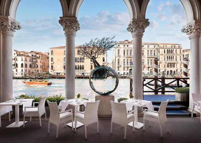 Sina Centurion Palace