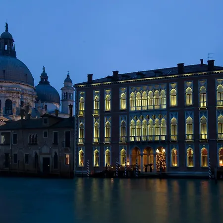 Sina Centurion Palace Отель 5*