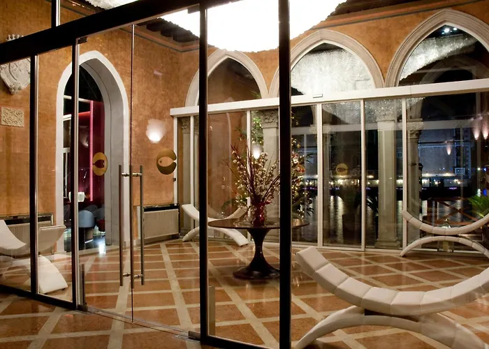 Otel Sina Centurion Palace