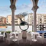 Sina Centurion Palace