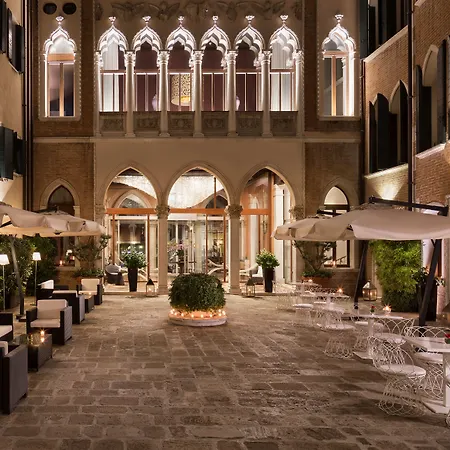 Sina Centurion Palace 5* Venedik