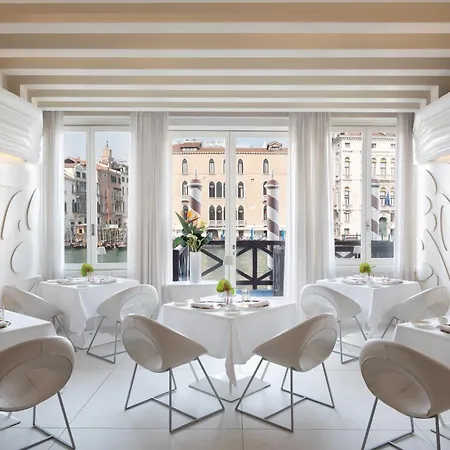 Sina Centurion Palace 5*