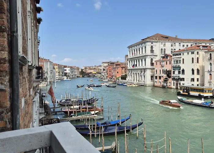 Sina Centurion Palace