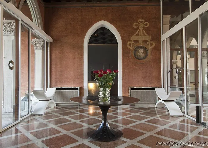 Sina Centurion Palace